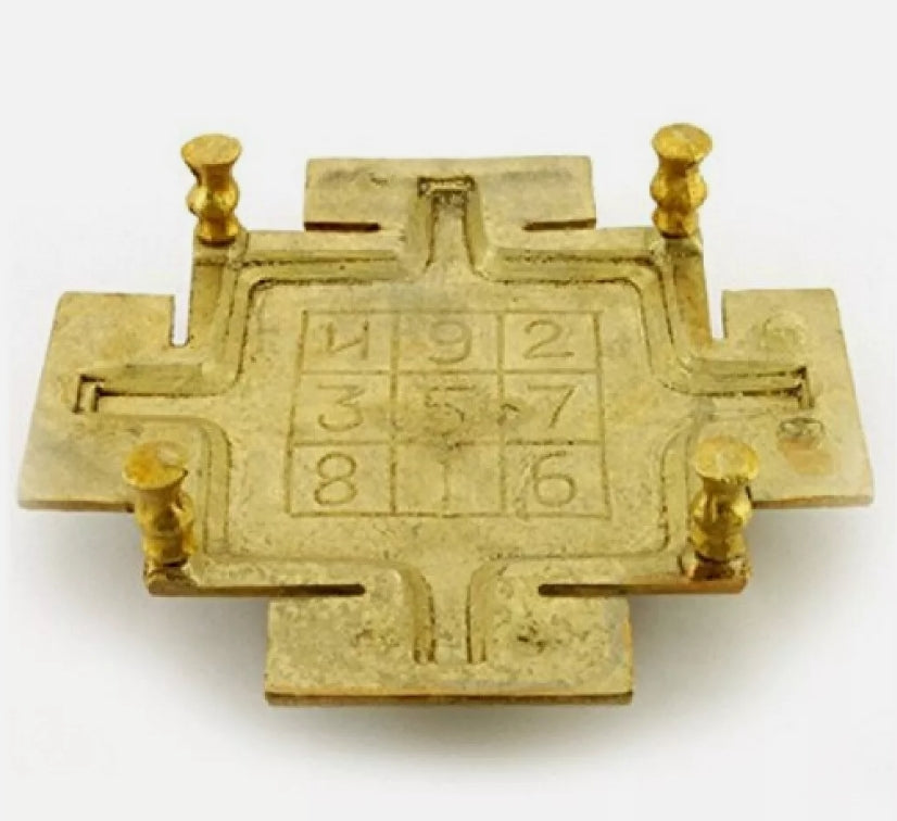 Sampoorna Mahalaxmi / Goddess Laxmi Yantra Chowki In Brass For Wealth