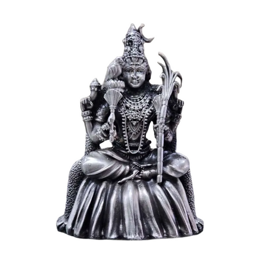925 silver kamakshi idol showing detailed craftsmanship and intricate jewelry design